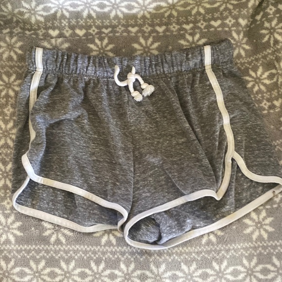 SO Juniors Gray & White Small Lounge Life Shorts With Spot On Inside Trim - Picture 1 of 4